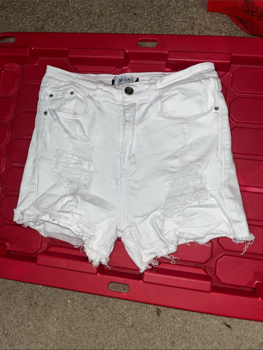 Rue To Go White Distressed High-Rise Denim Shorts (Amo